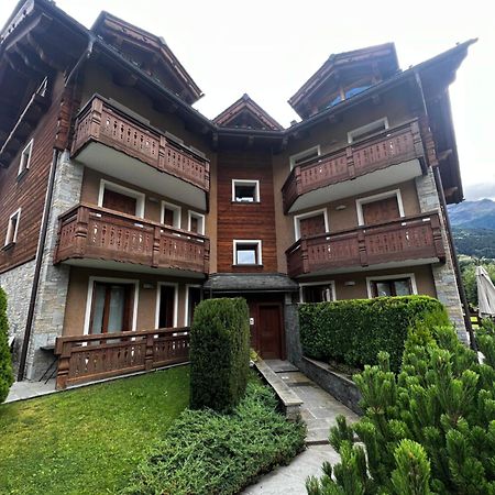 Appartamento Incantevole Con Box E Ski Room, Wi-Fi, Μπόρμιο Εξωτερικό φωτογραφία