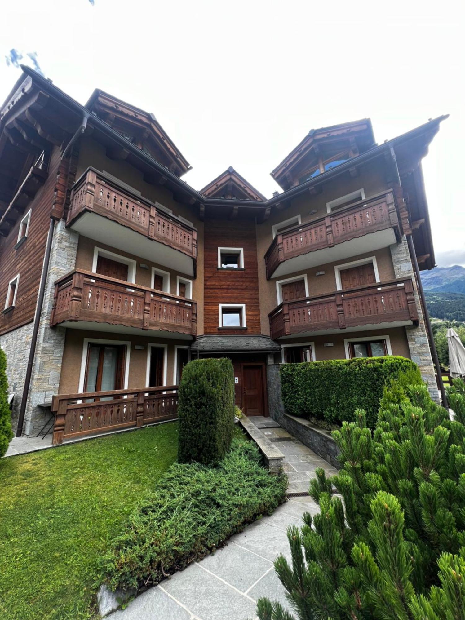 Appartamento Incantevole Con Box E Ski Room, Wi-Fi, Μπόρμιο Εξωτερικό φωτογραφία